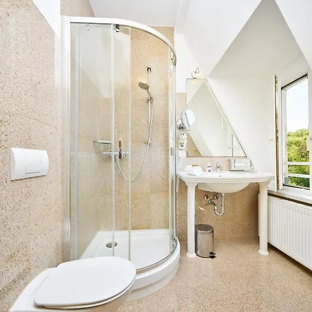 Strandhotel Garni Kormoran Bed & Breakfast Zinnowitz