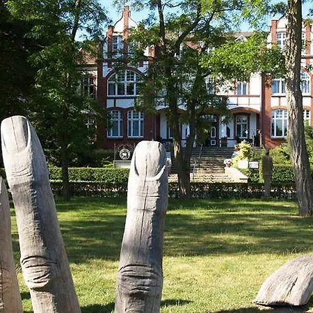 Panzió Strandhotel Garni Kormoran