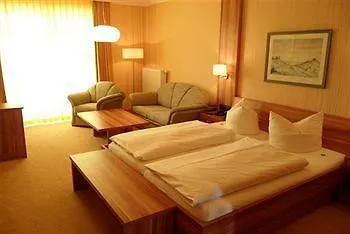 Panzió Strandhotel Garni Kormoran